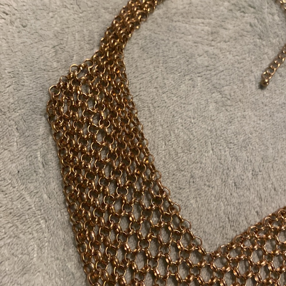 Triangle necklace - Picture 4 of 5